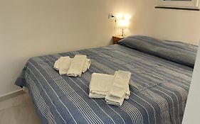 Crispi accomodation